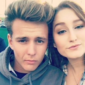 Meet your Posher, Kara